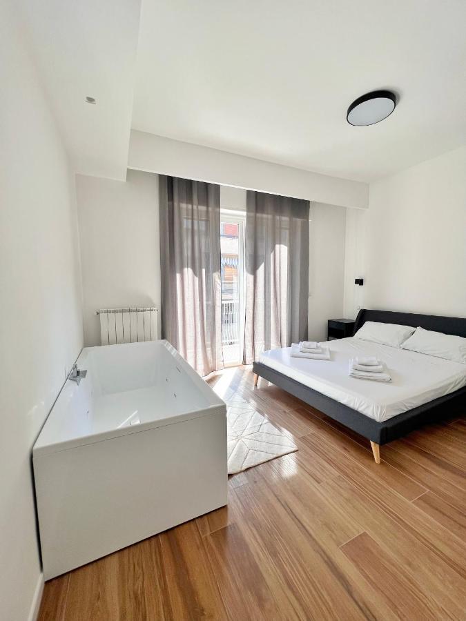 Finella Charming Rooms Bari Buitenkant foto