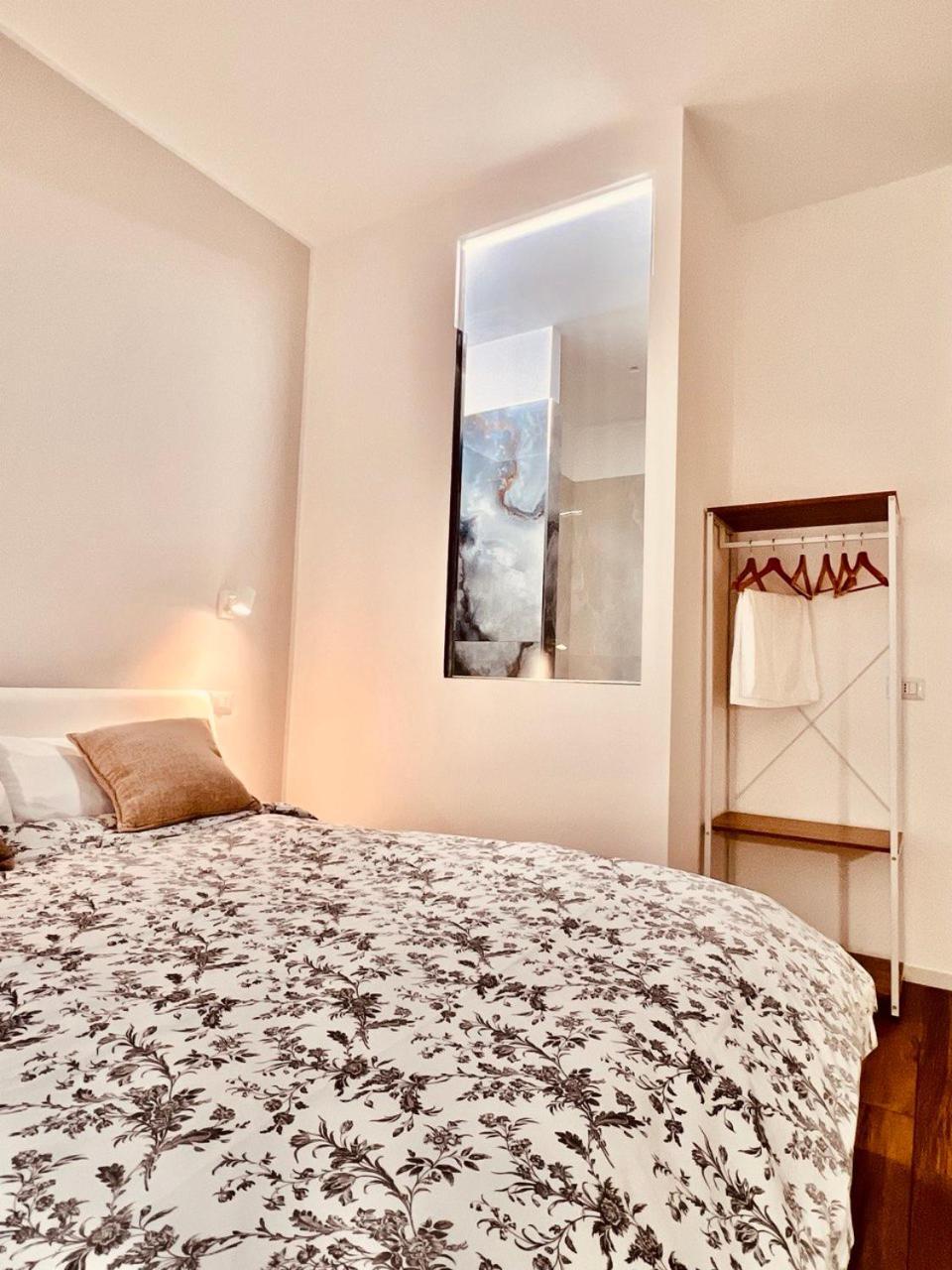 Finella Charming Rooms Bari Buitenkant foto